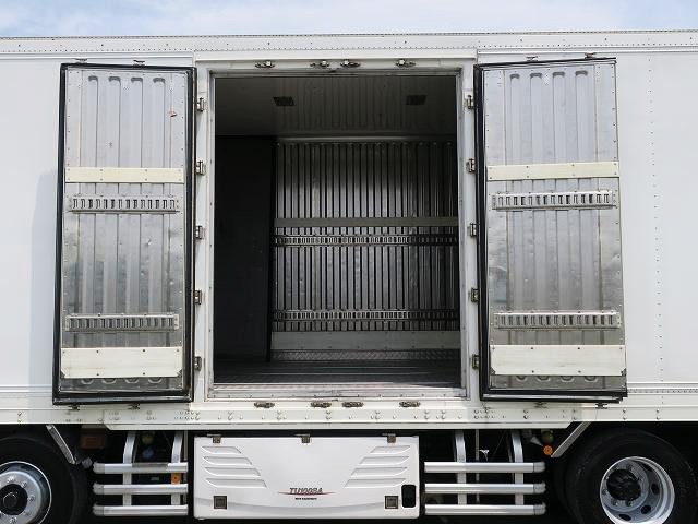 中古トラック 日野冷凍バン #8