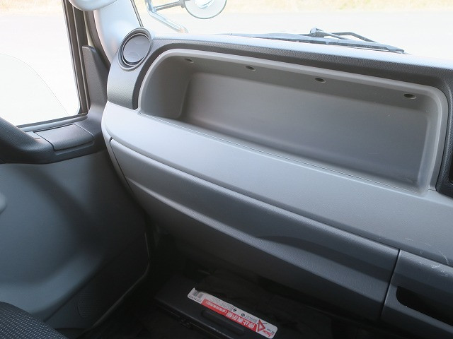 中古トラック 三菱ふそう冷凍バン ＃15