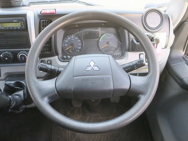 中古トラック 三菱ふそう冷凍バン ＃16