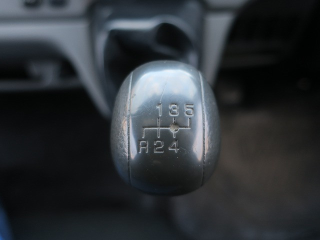 中古トラック 三菱ふそう冷凍バン ＃18