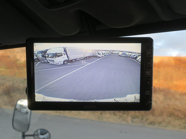 中古トラック 三菱ふそう冷凍バン ＃21