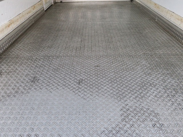 中古トラック 三菱ふそう冷凍バン ＃6