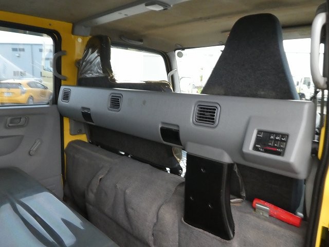 中古トラック 三菱ふそうダブルキャブ ＃20