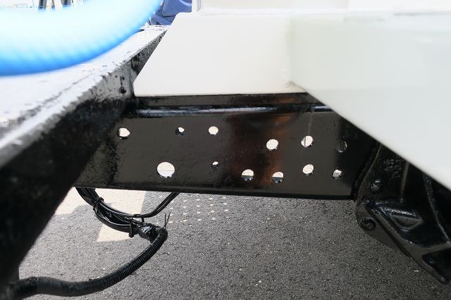 中古トラック いすゞコンクリートミキサー車 #11