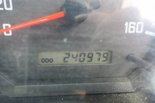 中古トラック いすゞコンクリートミキサー車 #18