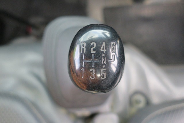 中古トラック いすゞコンクリートミキサー車 #19