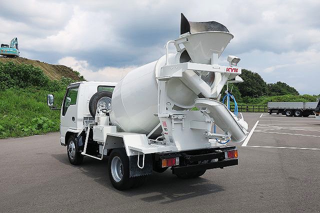 中古トラック いすゞコンクリートミキサー車 #4