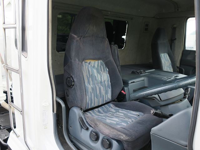 中古トラック 三菱ふそう粉粒体運搬車 #12