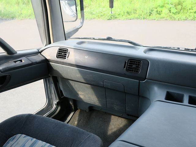 中古トラック 三菱ふそう粉粒体運搬車 #13