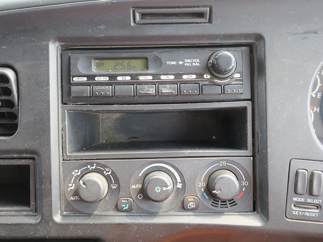 中古トラック 三菱ふそう粉粒体運搬車 ＃19