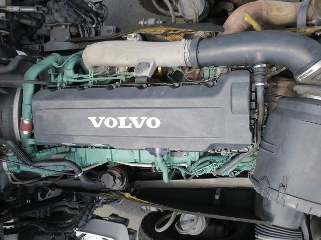 中古トラック ボルボトラクタヘッド #11