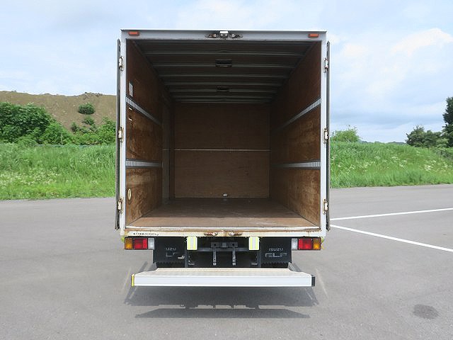 中古トラック いすゞアルミバン ＃5