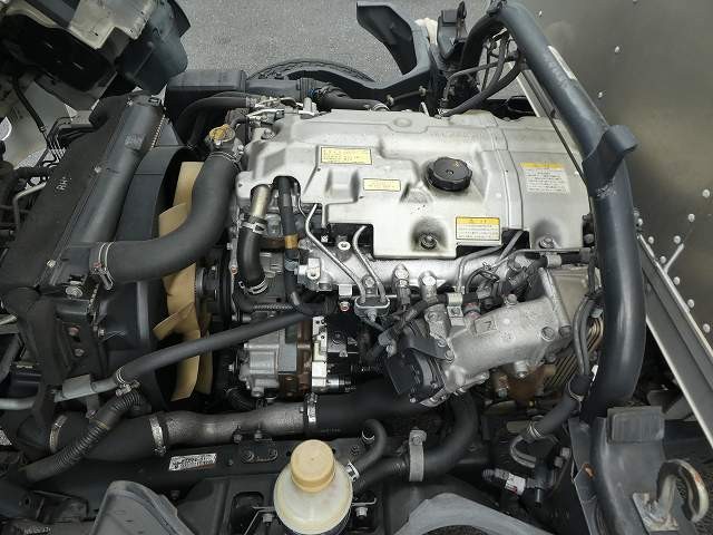 中古トラック 三菱ふそうアルミバン #14