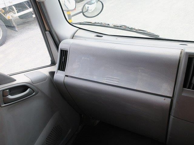 中古トラック いすゞ冷凍バン #14