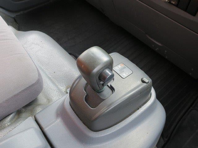 中古トラック いすゞ冷凍バン #17