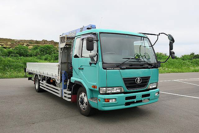 中古トラック UDトラックスクレーン付平ボディ #2