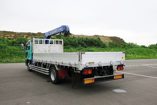 中古トラック UDトラックスクレーン付平ボディ #4