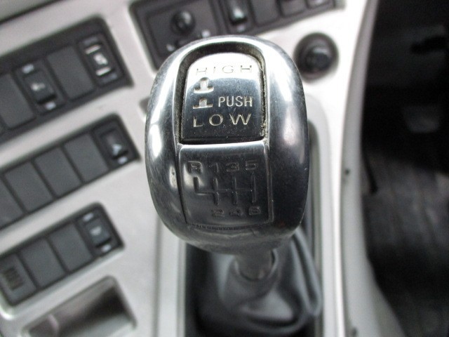 中古トラック UDトラックスコンクリートミキサー車 #19