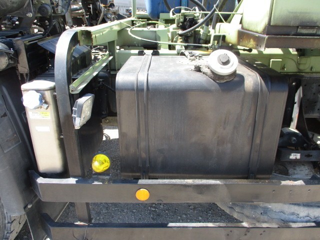 中古トラック UDトラックスコンクリートミキサー車 #18