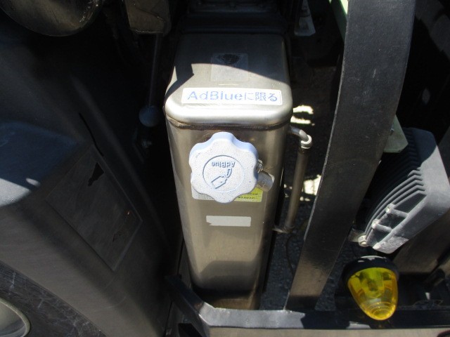 中古トラック UDトラックスコンクリートミキサー車 #19