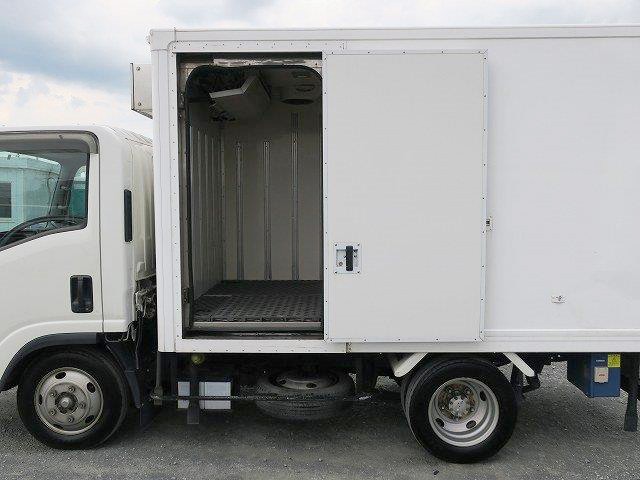 中古トラック いすゞ冷凍バン #7