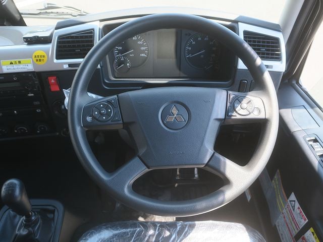 中古トラック 三菱ふそうクレーン付セルフローダー #16
