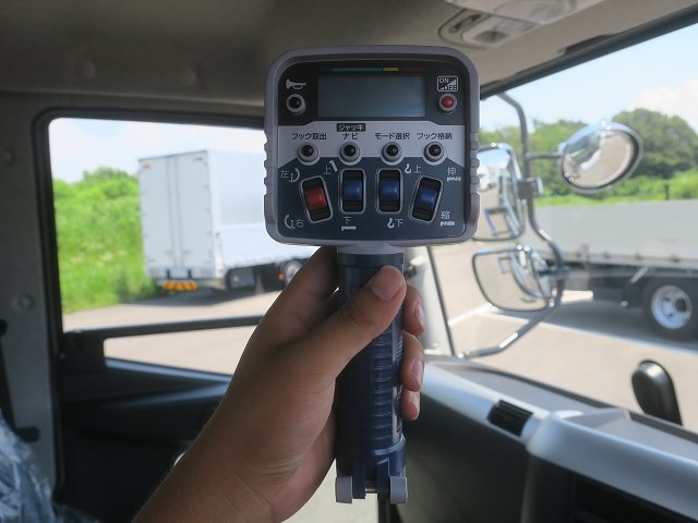 中古トラック 三菱ふそうクレーン付セルフローダー #20