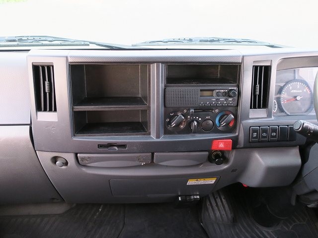 中古トラック 日産アルミバン #13