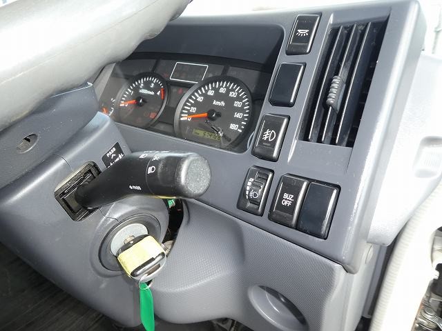 中古トラック いすゞアルミバン #20