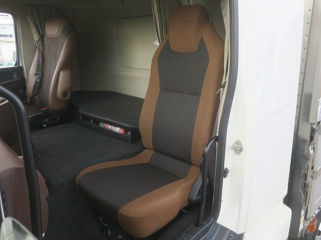 中古トラック 日野冷凍ウィング ＃23