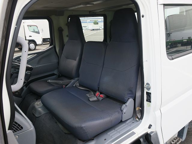 中古トラック 三菱ふそうダブルキャブ ＃21