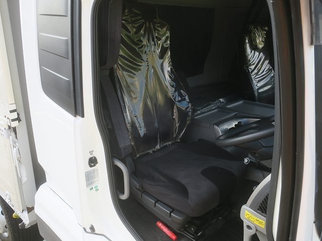 中古トラック UDトラックスアルミウィング ＃14