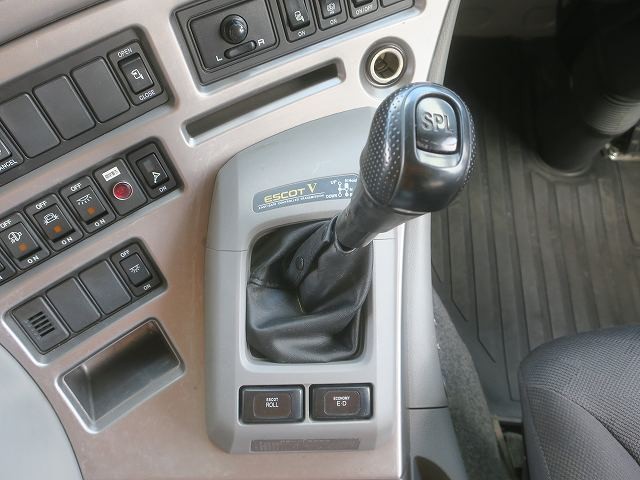 中古トラック UDトラックスアルミウィング ＃18