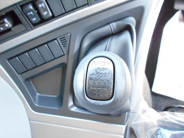 中古トラック UDトラックスセルフローダー #16