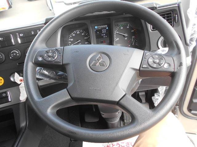 中古トラック 三菱ふそうクレーン付セルフローダー #18