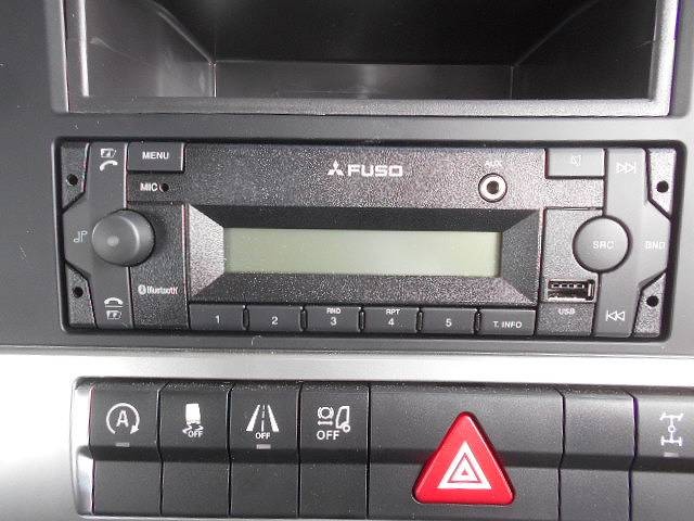 中古トラック 三菱ふそうクレーン付セルフローダー #22