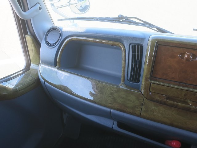 中古トラック 三菱ふそうアルミバン #13