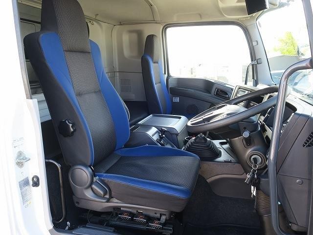 中古トラック いすゞ冷凍バン #15