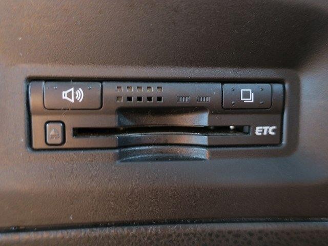 いすゞ ギガ 大型冷凍バン
