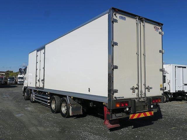 中古トラック いすゞ冷凍バン #4