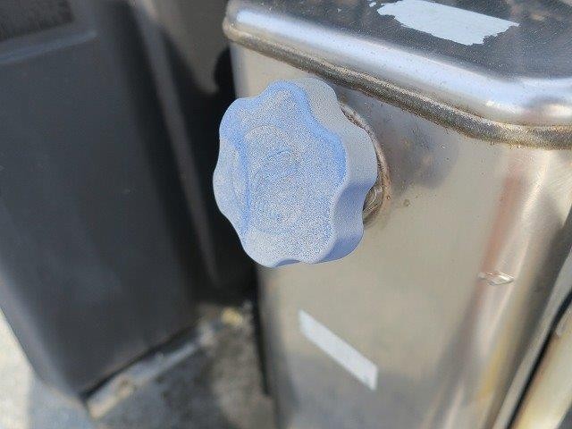 中古トラック UDトラックス粉粒体運搬車 #12