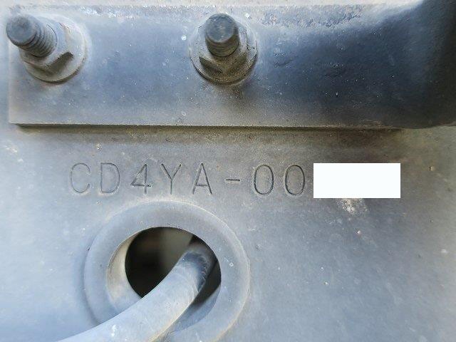 中古トラック UDトラックス粉粒体運搬車 #13