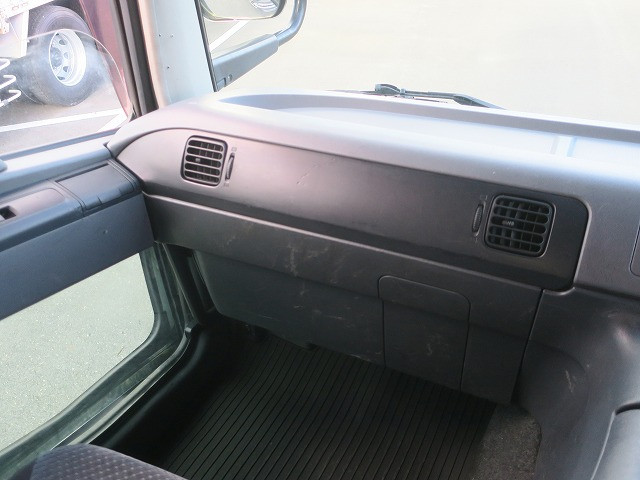 中古トラック 三菱ふそうトラクタヘッド ＃15