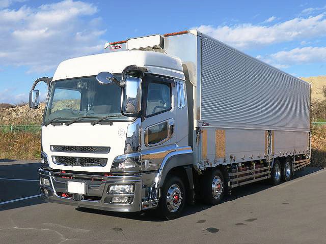 三菱ふそうアルミウィング