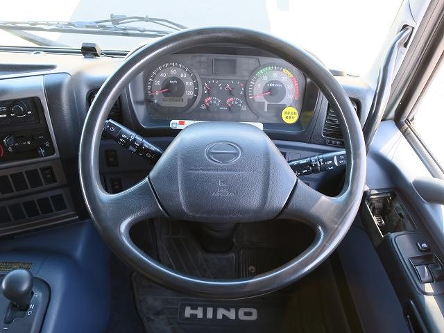中古トラック 日野粉粒体運搬車 #17