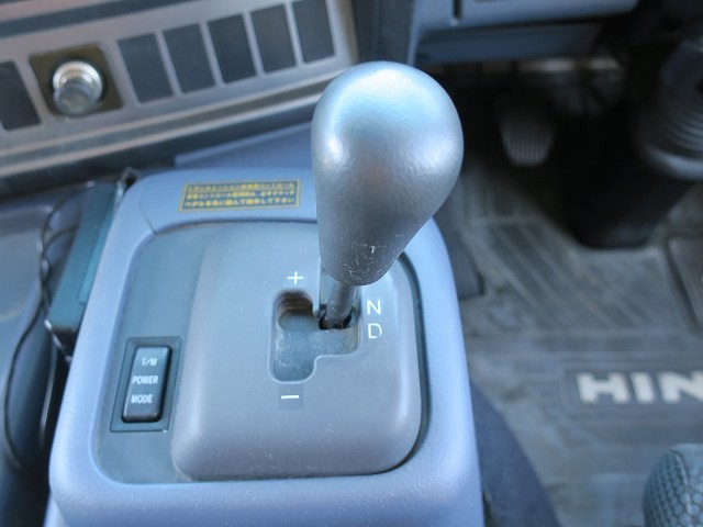中古トラック 日野粉粒体運搬車 #19