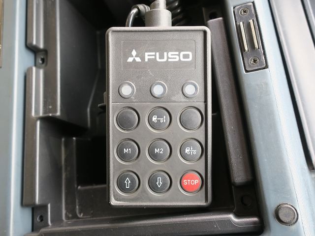 中古トラック 三菱ふそうアルミウィング #20