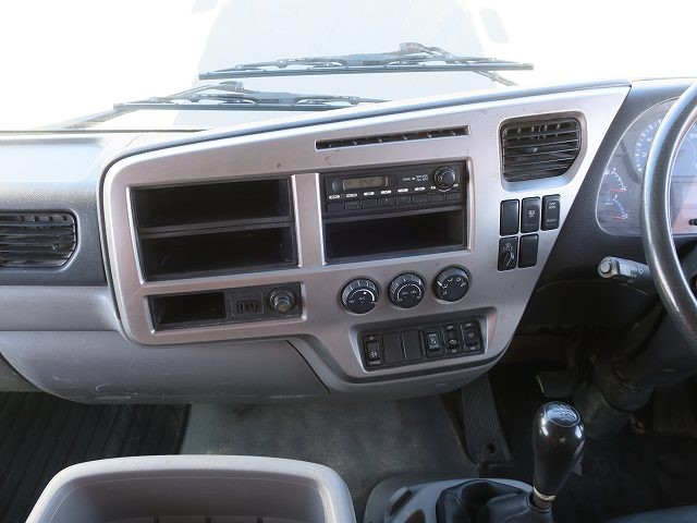 中古トラック UDトラックスダンプ #16