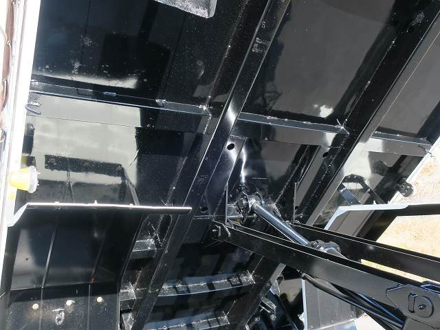 中古トラック UDトラックスダンプ #9