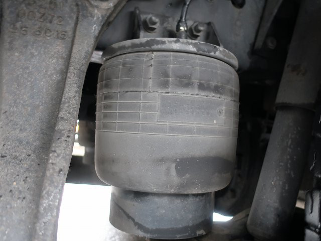 中古トラック UDトラックスアルミウィング ＃11